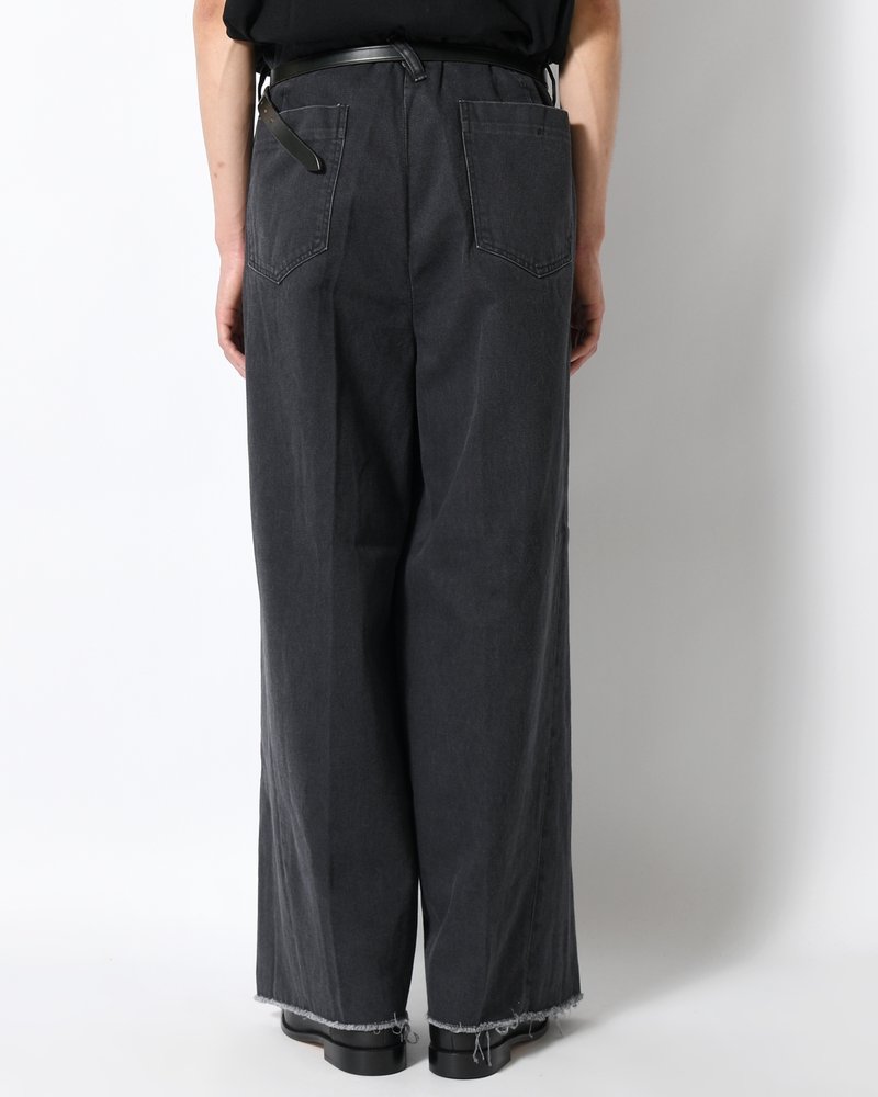 TUCK-BAGGY TYPE 3 Surface dyeing Denim -FADE BLACK-