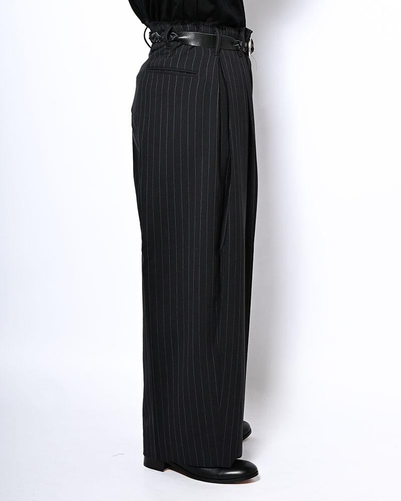 PLEATS BONDED WOOL PT -BLACK-