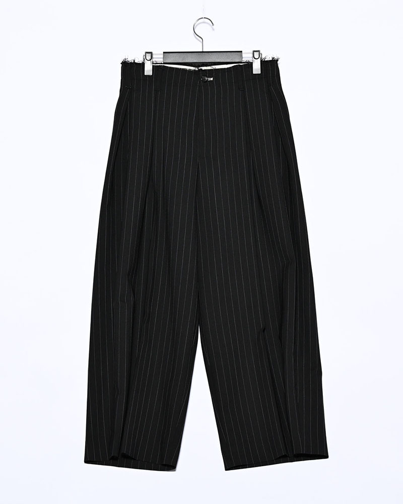 PLEATS BONDED WOOL PT -BLACK-