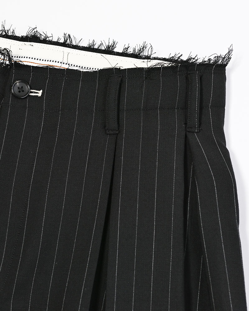 PLEATS BONDED WOOL PT -BLACK-