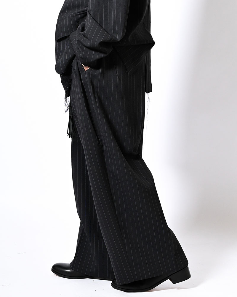 PLEATS BONDED WOOL PT -NAVY-