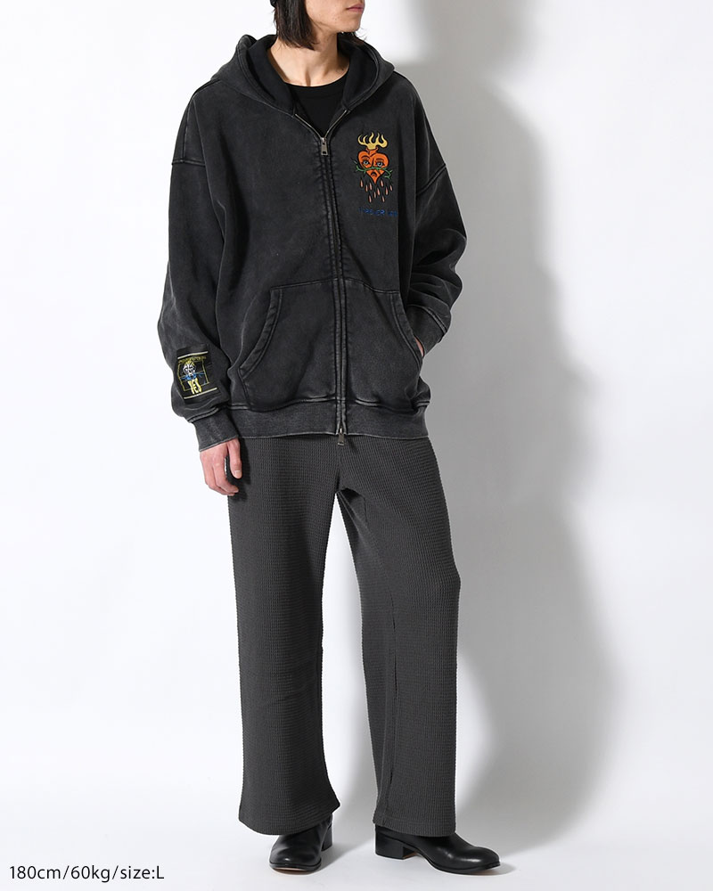 HEART ZIP HOODIE BY MEGU -BLACK-