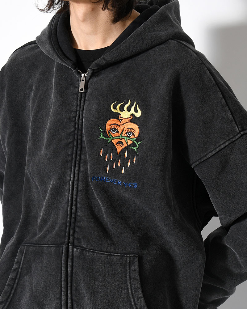 HEART ZIP HOODIE BY MEGU -BLACK-