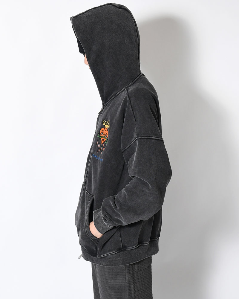 HEART ZIP HOODIE BY MEGU -BLACK-