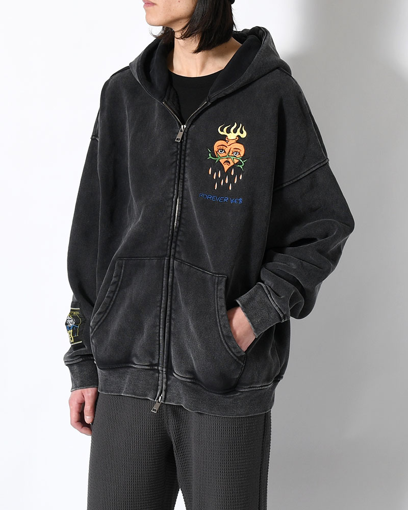 HEART ZIP HOODIE BY MEGU -BLACK-