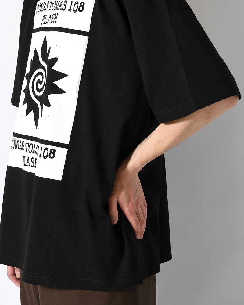 TOMAS SS TEE -BLACK-