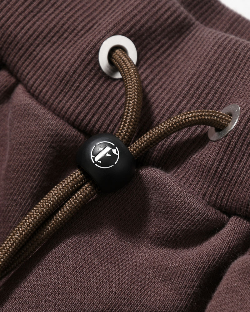 NOCTIS (BAGGY SWEAT PANTS) CUT OFF -BROWN-