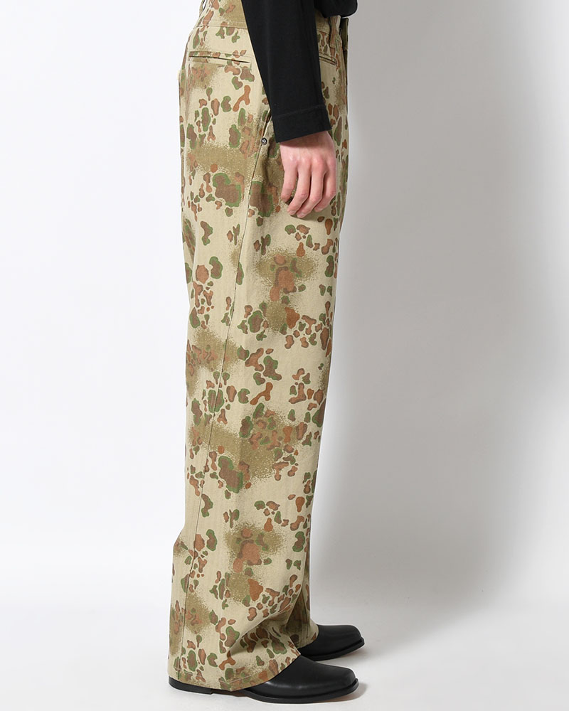 BAGGY CHINO PANTS -OLIVE CAMO-