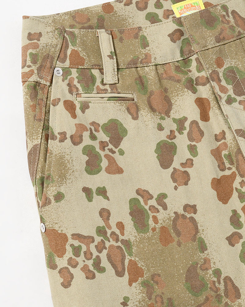 BAGGY CHINO PANTS -OLIVE CAMO-