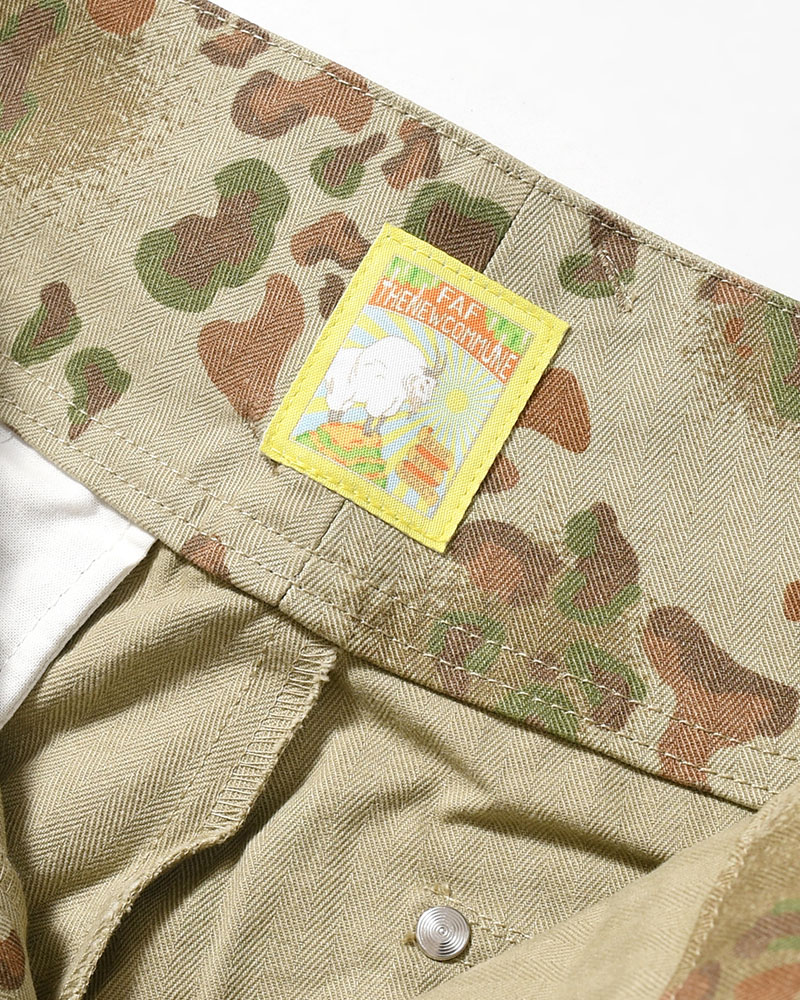 BAGGY CHINO PANTS -OLIVE CAMO-