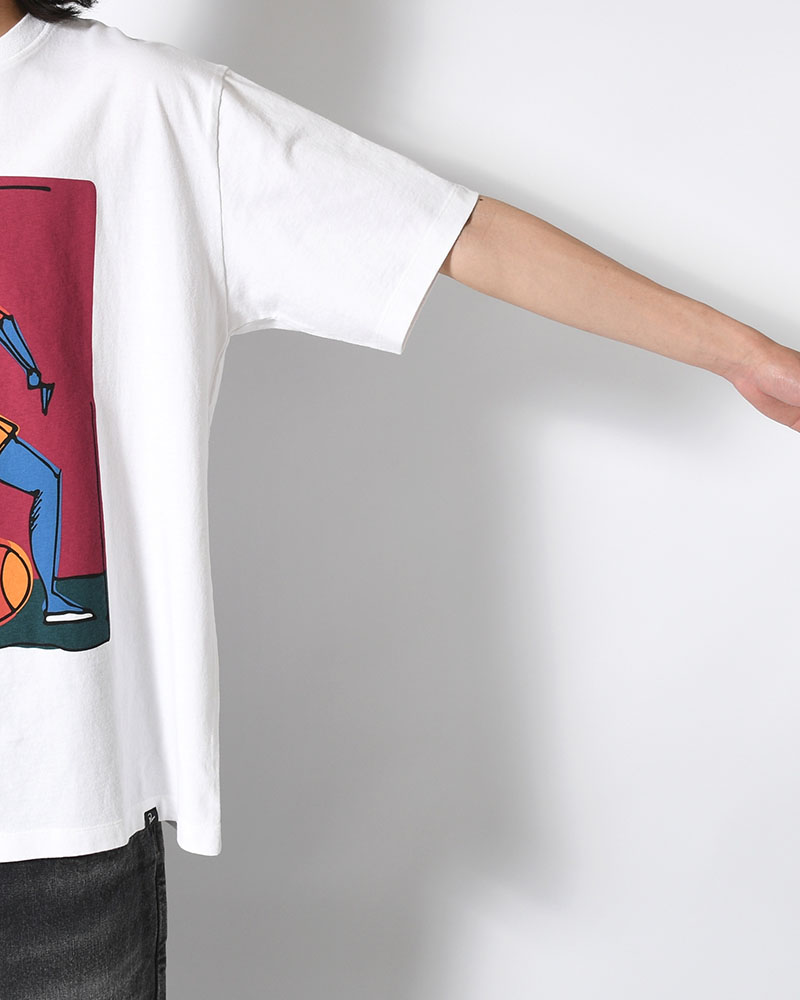 KICKED AROUND T-SHIRT -WHITE-