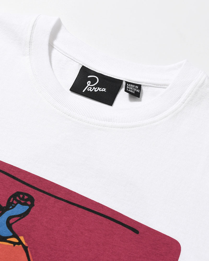 KICKED AROUND T-SHIRT -WHITE-