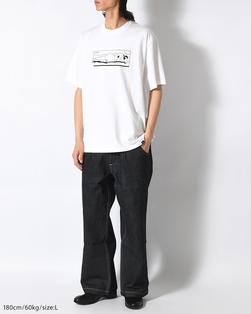 VERTICAL THOUGHTS T-SHIRT -WHITE-
