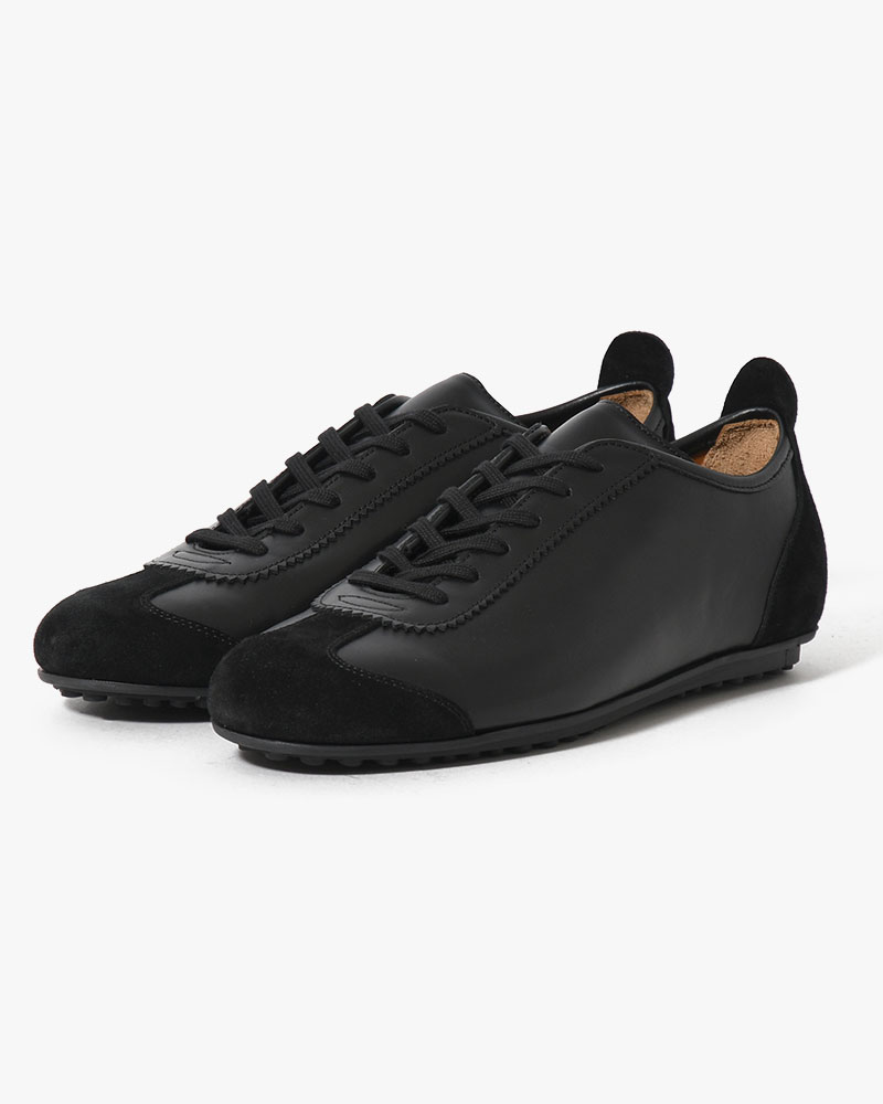 SWEDISH MILITARY TRAINER -BLACK-