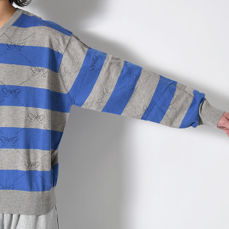 KALEIDOSCOPE KNITTED V-NECK SWEATER -GREY/BLUE BELL-