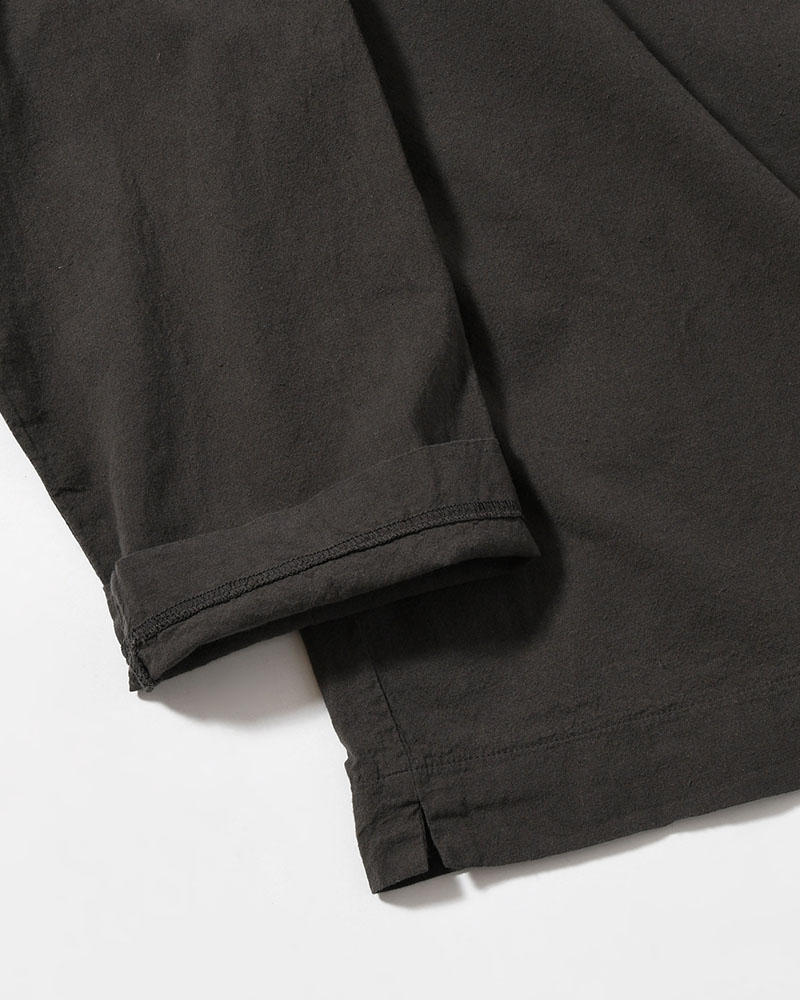 UNEVEN SQUARE SHIRT -BLACK-