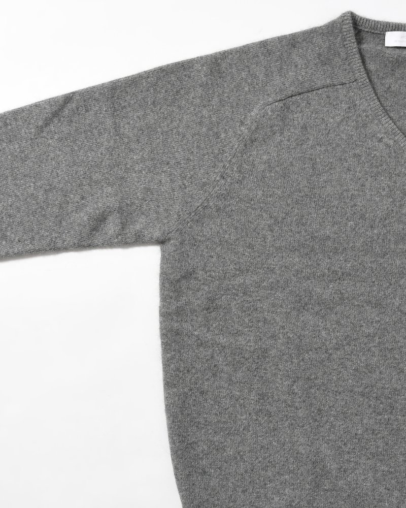 RACOON V-NECK KNIT -GREY-