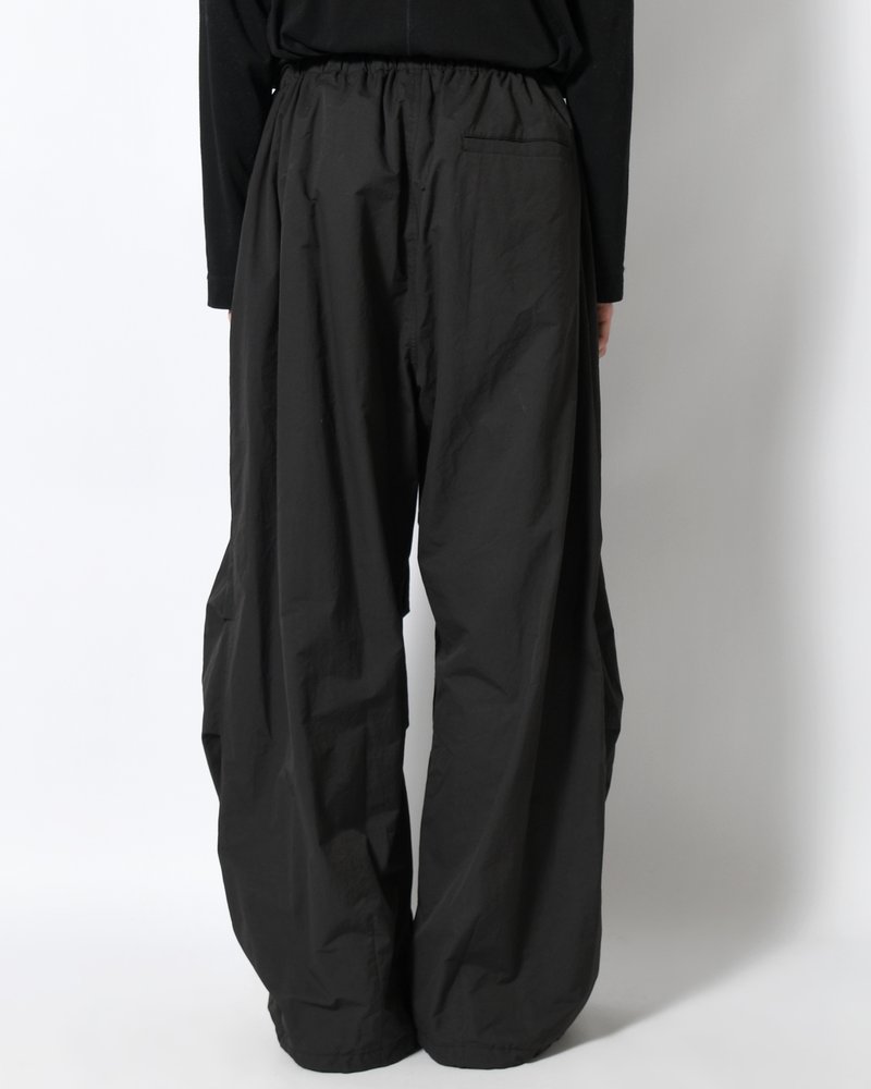 DRAWSTRING WIDE FATIGUE PANTS -BLACK-