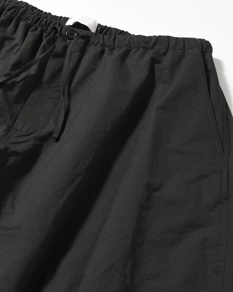 DRAWSTRING WIDE FATIGUE PANTS -BLACK-