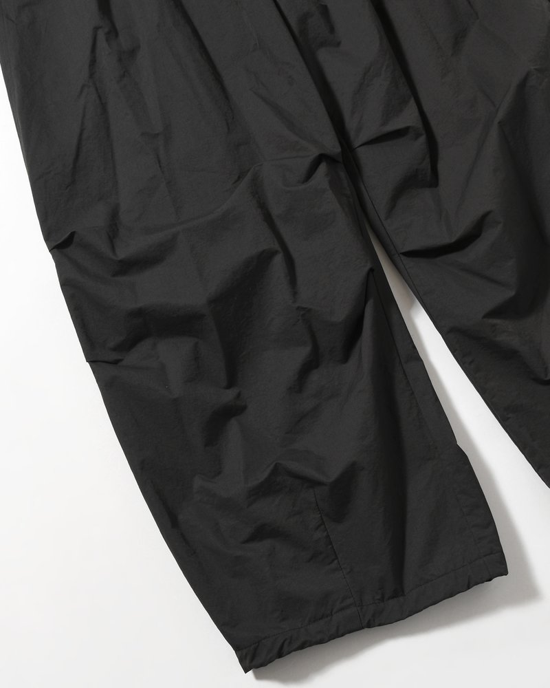 DRAWSTRING WIDE FATIGUE PANTS -BLACK-