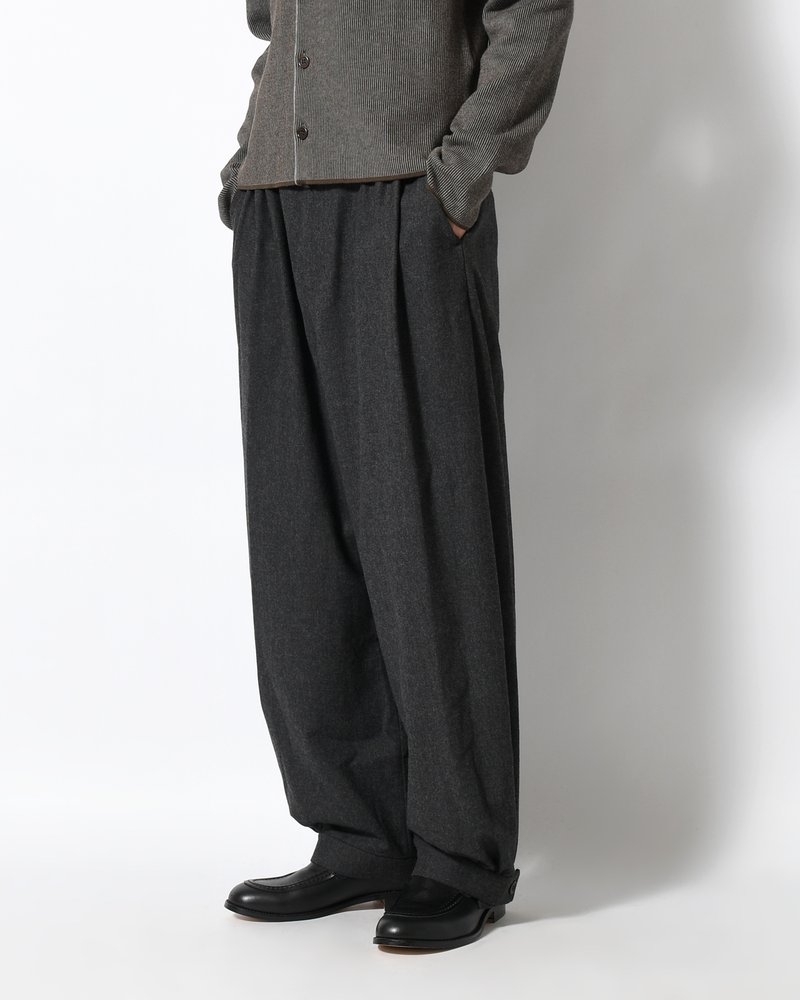 MEN'S WOOL SHIRRING PANTS -CHARCOAL-