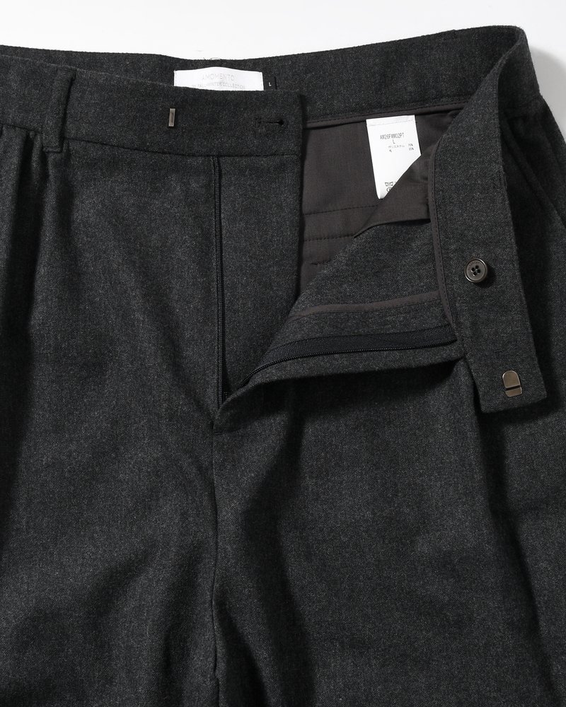 MEN'S WOOL SHIRRING PANTS -CHARCOAL-