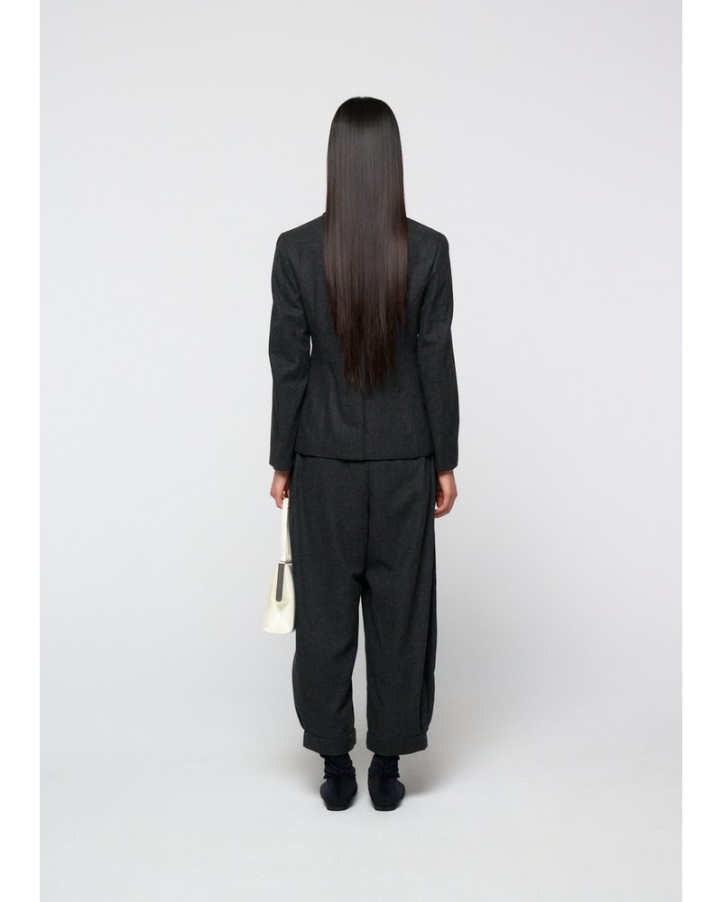 WOOL SHIRRING PANTS (Women) -CHARCOAL-