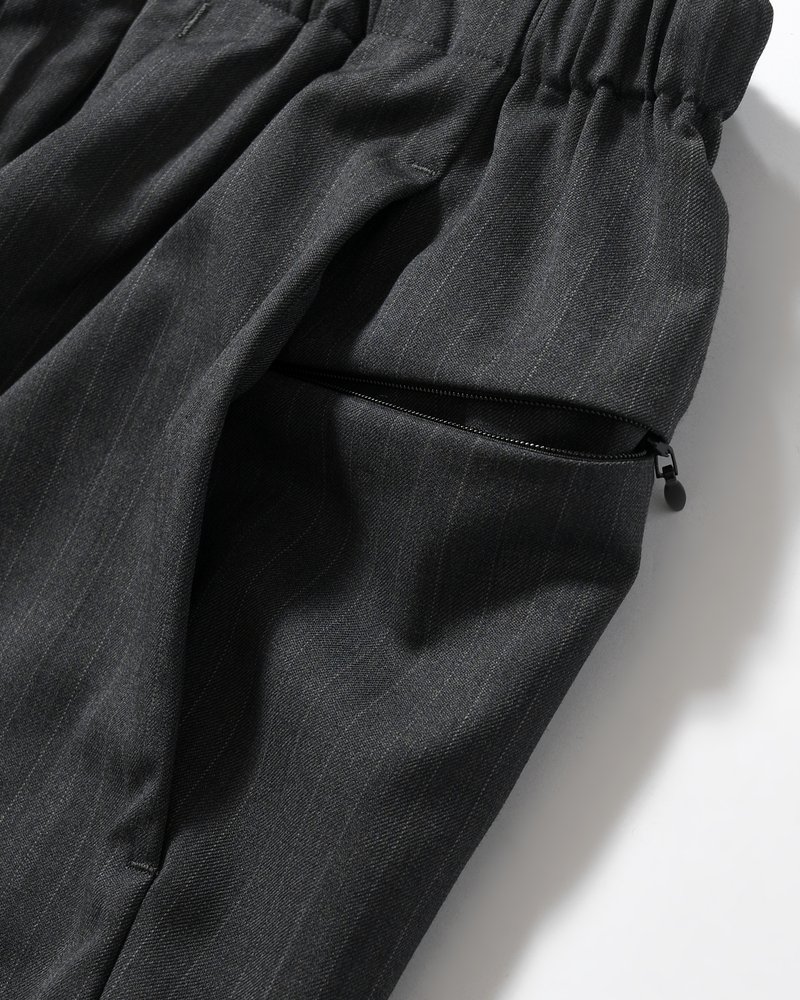 ISLE SLACKS -GREY STRIPE-