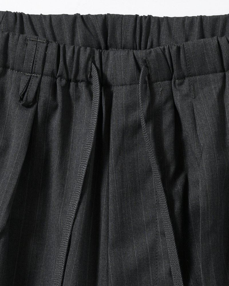 ISLE SLACKS -GREY STRIPE-