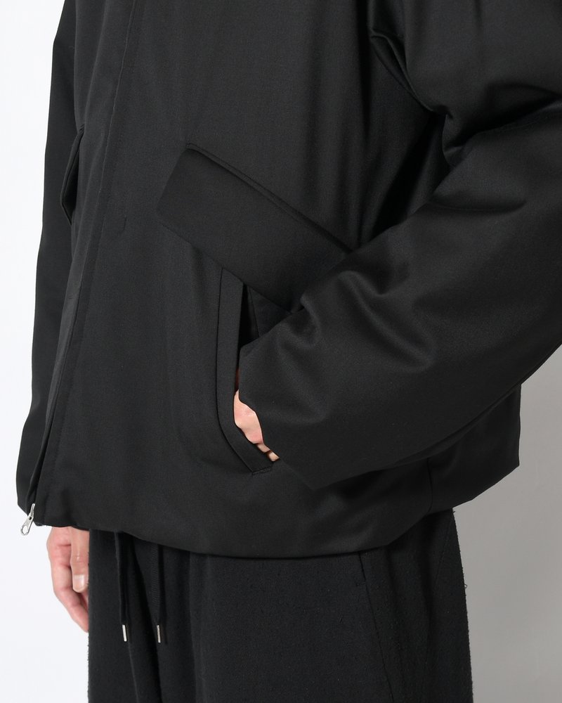 ARC ZIPUP PUFF JKT -BLACK-