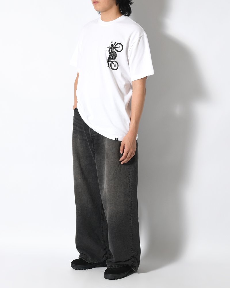 NOT ANOTHER BOAT T-SHIRT -WHITE-