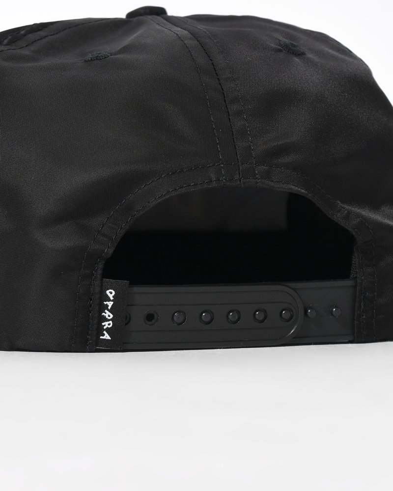 DISTORTED 90s MEMORY 5PANEL HAT -BLACK-