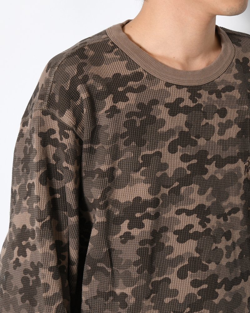 CAMO WOOFLES LONG SLEEVE T-SHIRT -BROWN-
