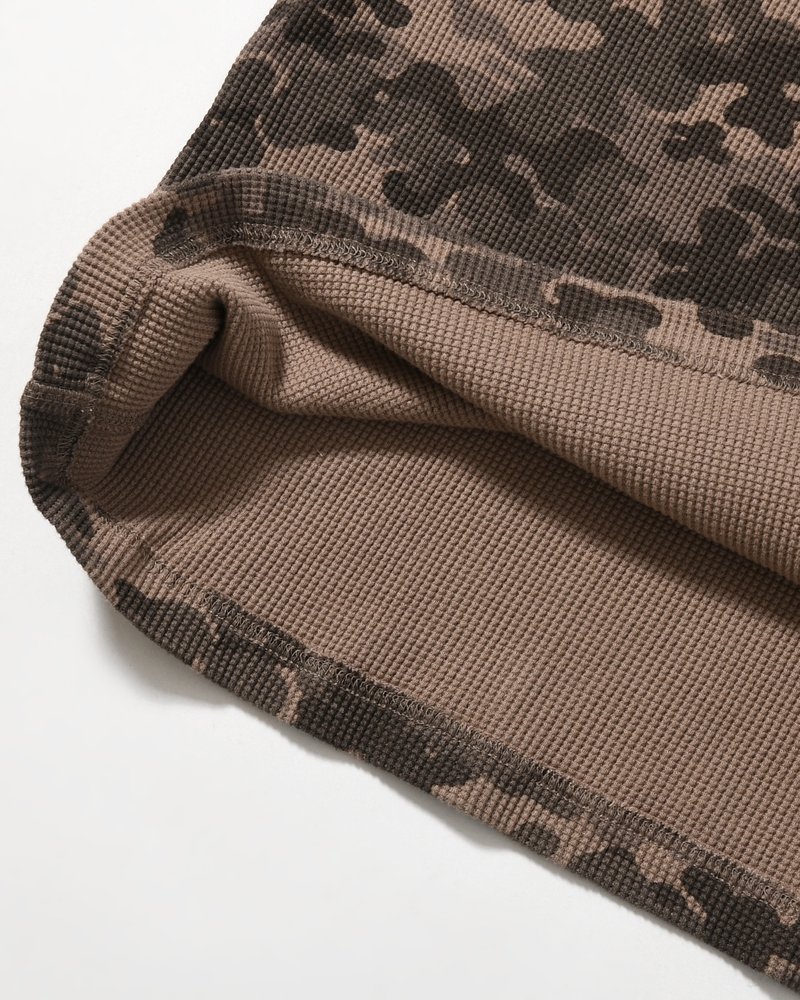 CAMO WOOFLES LONG SLEEVE T-SHIRT -BROWN-