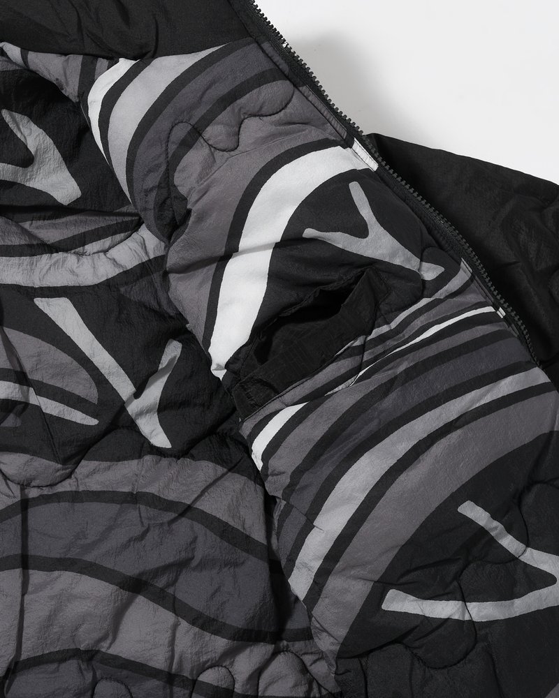 WAVY PUFFER JACKET -BLACK-