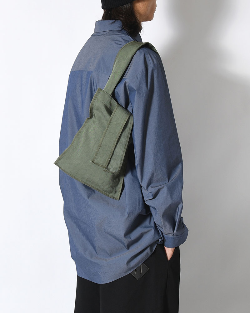 MARY INSIDE OUT TOTE - S / CERATO BRIGHT - 26Q1 -OLIVE-