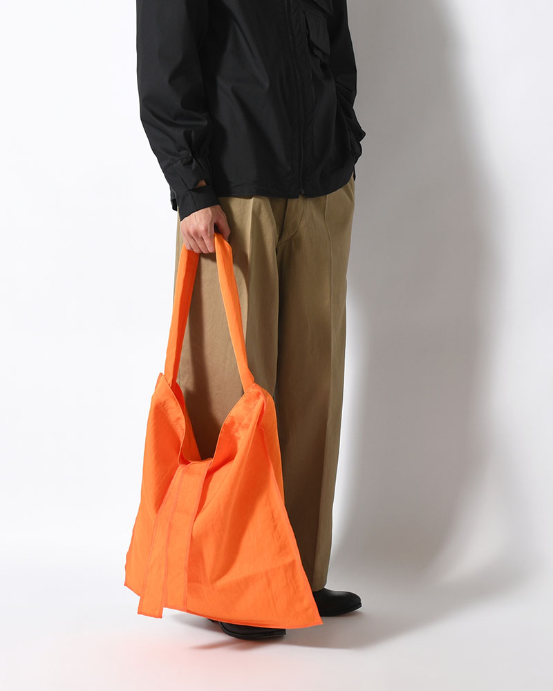 MARY INSIDE OUT TOTE - L / CERATO BRIGHT - 26Q1 -ORANGE-