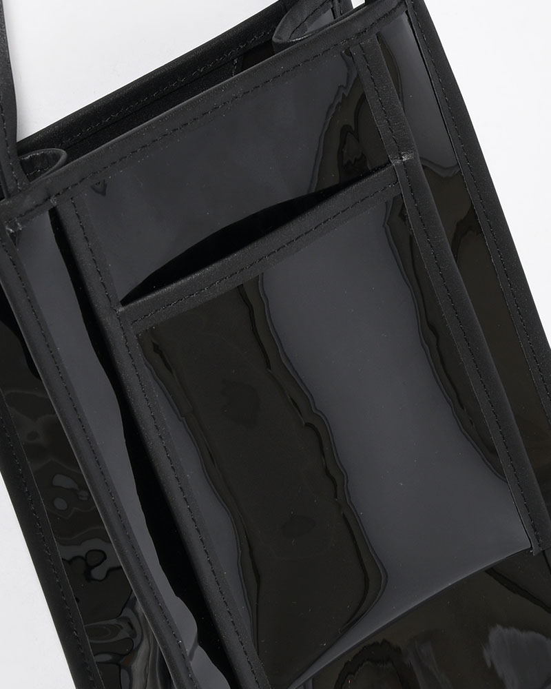 MICHELLE OUTPOCKET ONEMILE TOTE / HYOMA -BLACK-