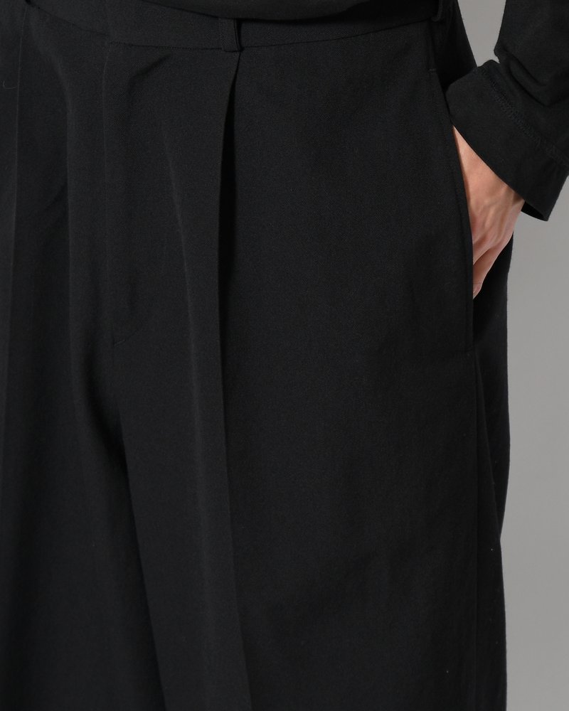 Wool Gabardine Trousers -Black-