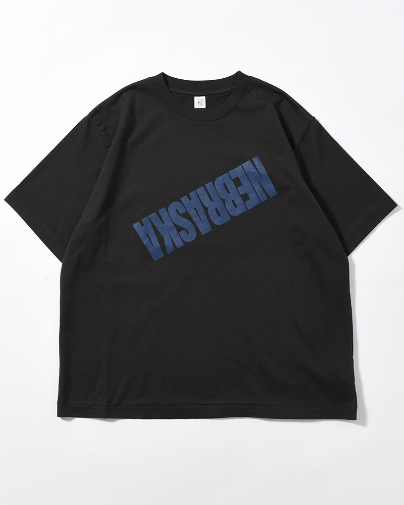 NEBRASKA Print Tee WIDE -InkBlack×Blue-PT-