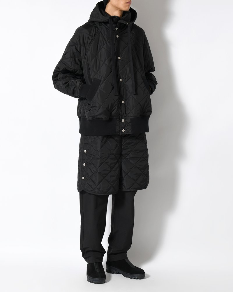 UNISEX QUILTED SHORTS -BLACK-
