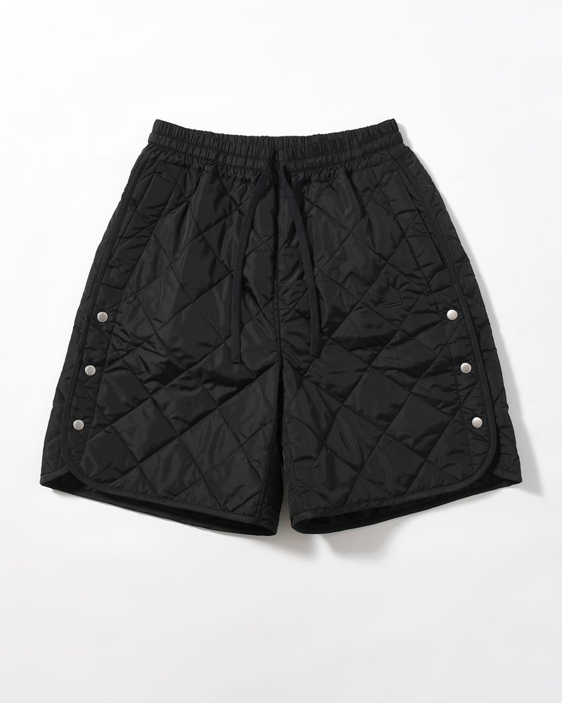 UNISEX QUILTED SHORTS -BLACK-