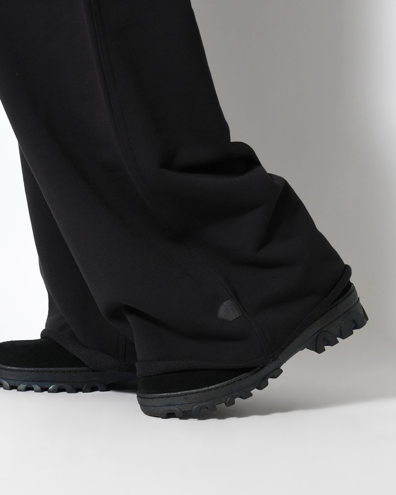 UNISEX PLEATED PANTS BACK PILE -BLACK-