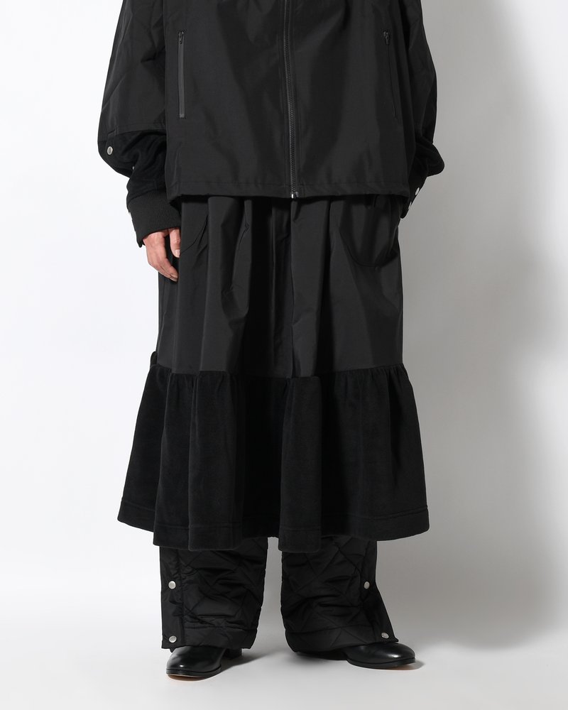 UNISEX POLAR x TECHNICAL NYLON SKIRT -BLACK-