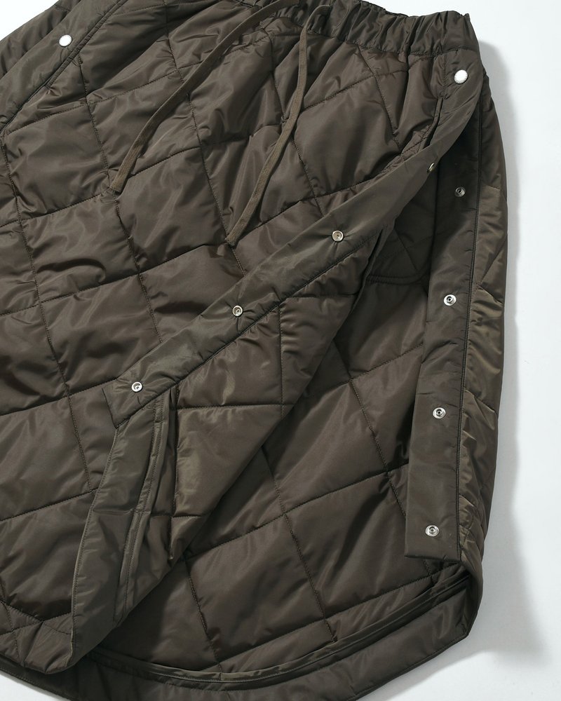 UNISEX QUILTED SKIRT -KHAKI-
