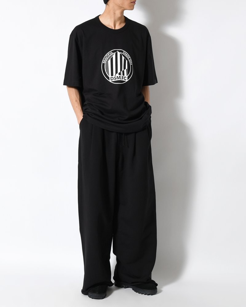 UNISEX LARGE EMBLEM PRINT SHORTSLEEVE TEE -BLACK-