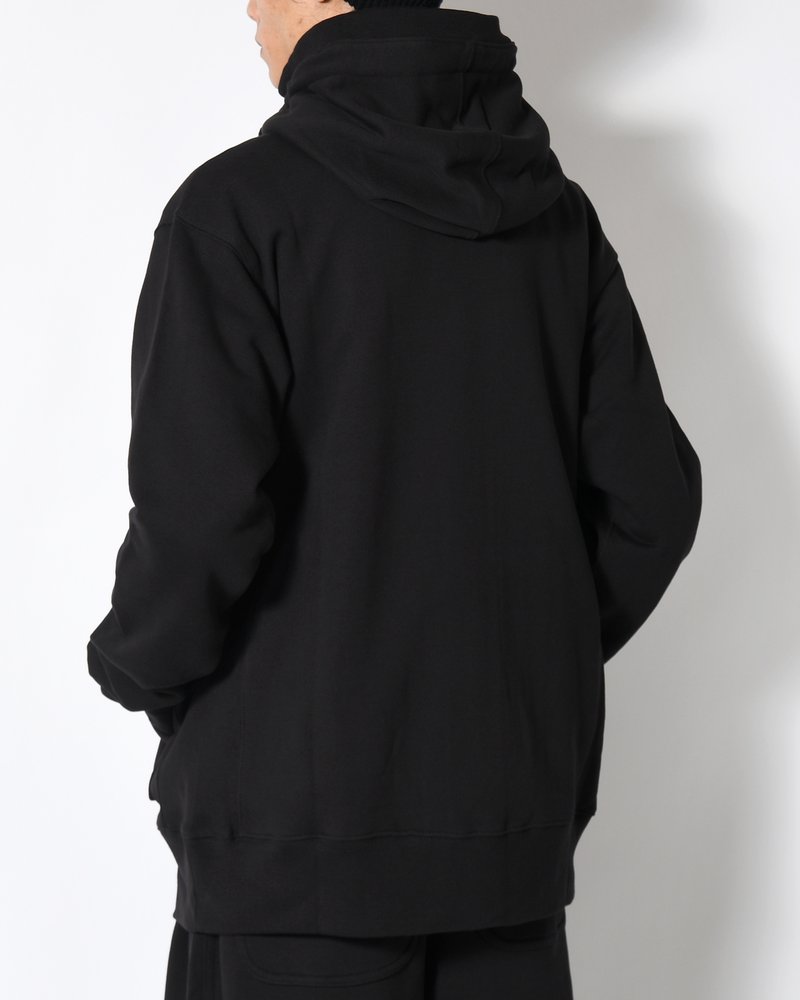 UNISEX HUT EMBROIDERY ZIPPED HOODIE -BLACK-