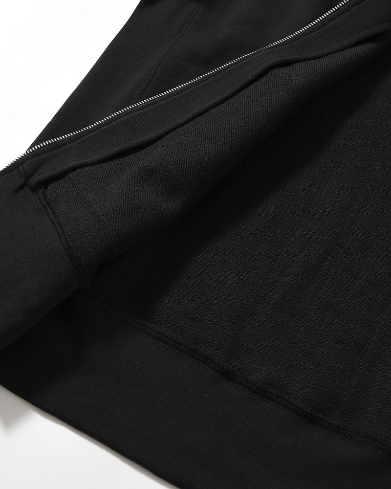 UNISEX HUT EMBROIDERY ZIPPED HOODIE -BLACK-