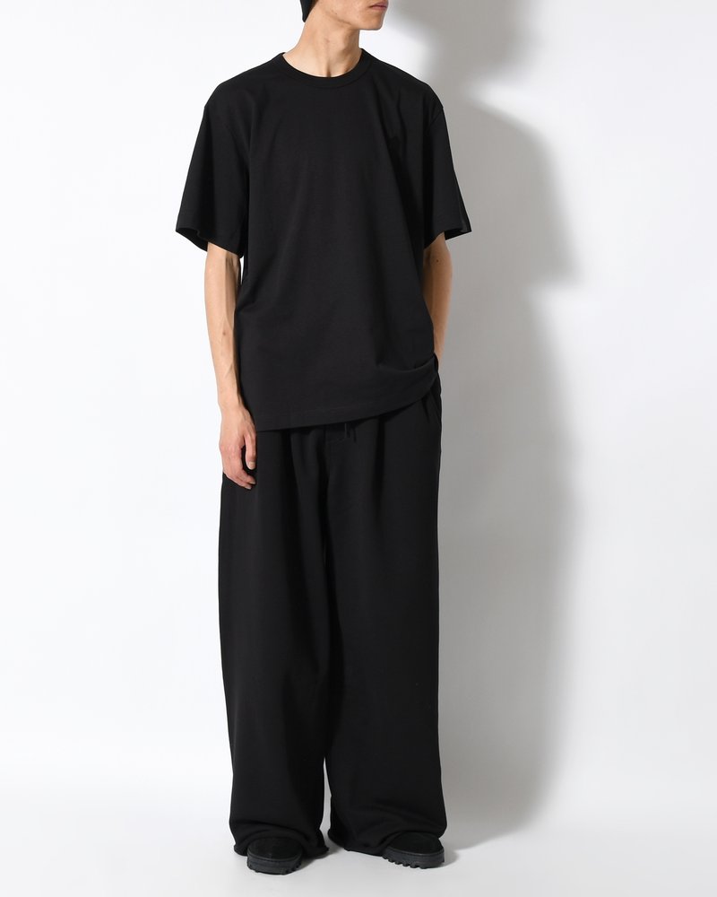 UNISEX FOOTBALL BACK PRINT SHORTSLEEVE TEE -BLACK-