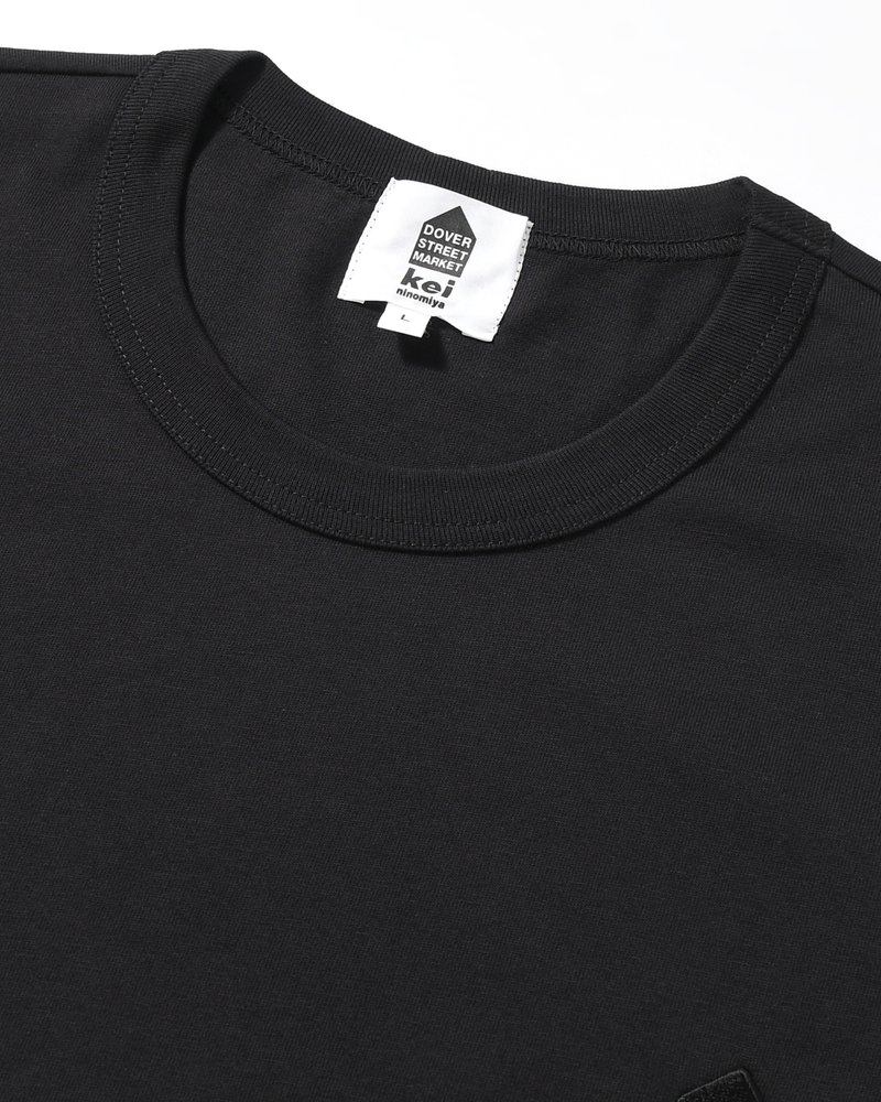 UNISEX FOOTBALL BACK PRINT SHORTSLEEVE TEE -BLACK-